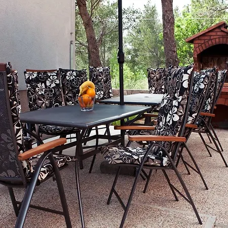 Paklenica 아파트 스타리그라드 파클레니차