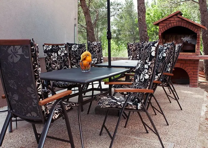 Paklenica 아파트 스타리그라드 파클레니차