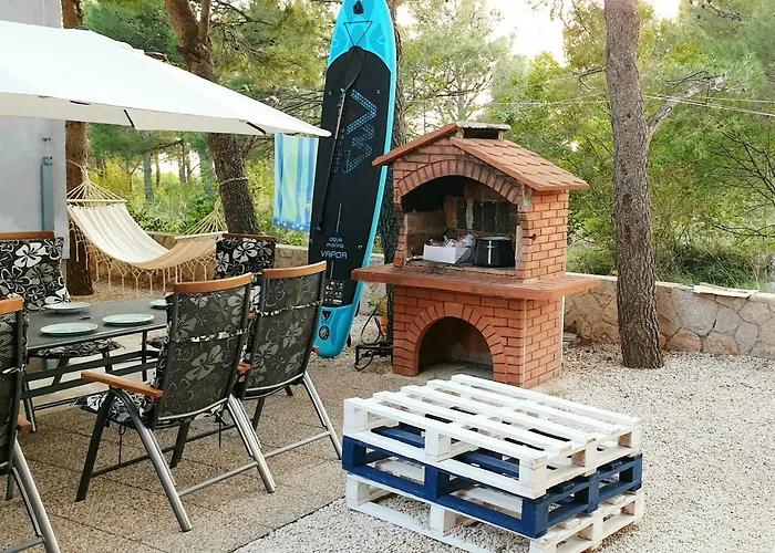 Paklenica * 스타리그라드 파클레니차